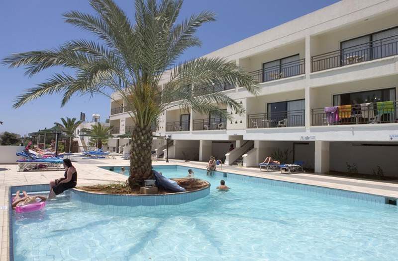 Liquid Hotel Apartments Agia Napa Exterior foto