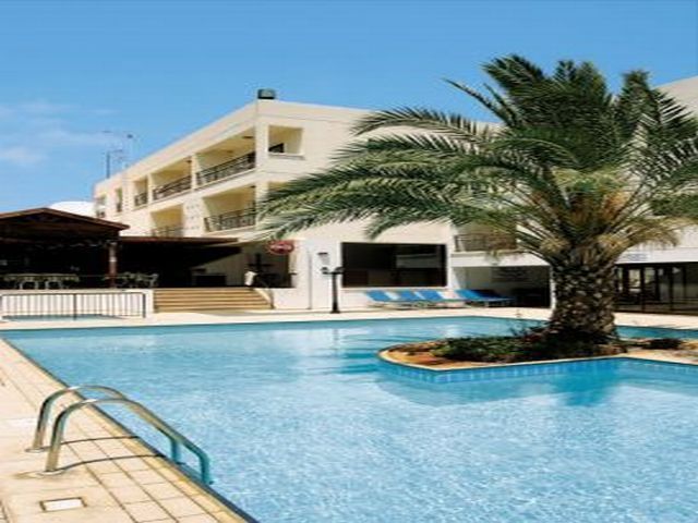 Liquid Hotel Apartments Agia Napa Exterior foto